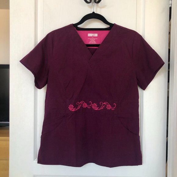 2/$25 ๐ฉ Health Pro - Scrub Top - Picture 1 of 3
